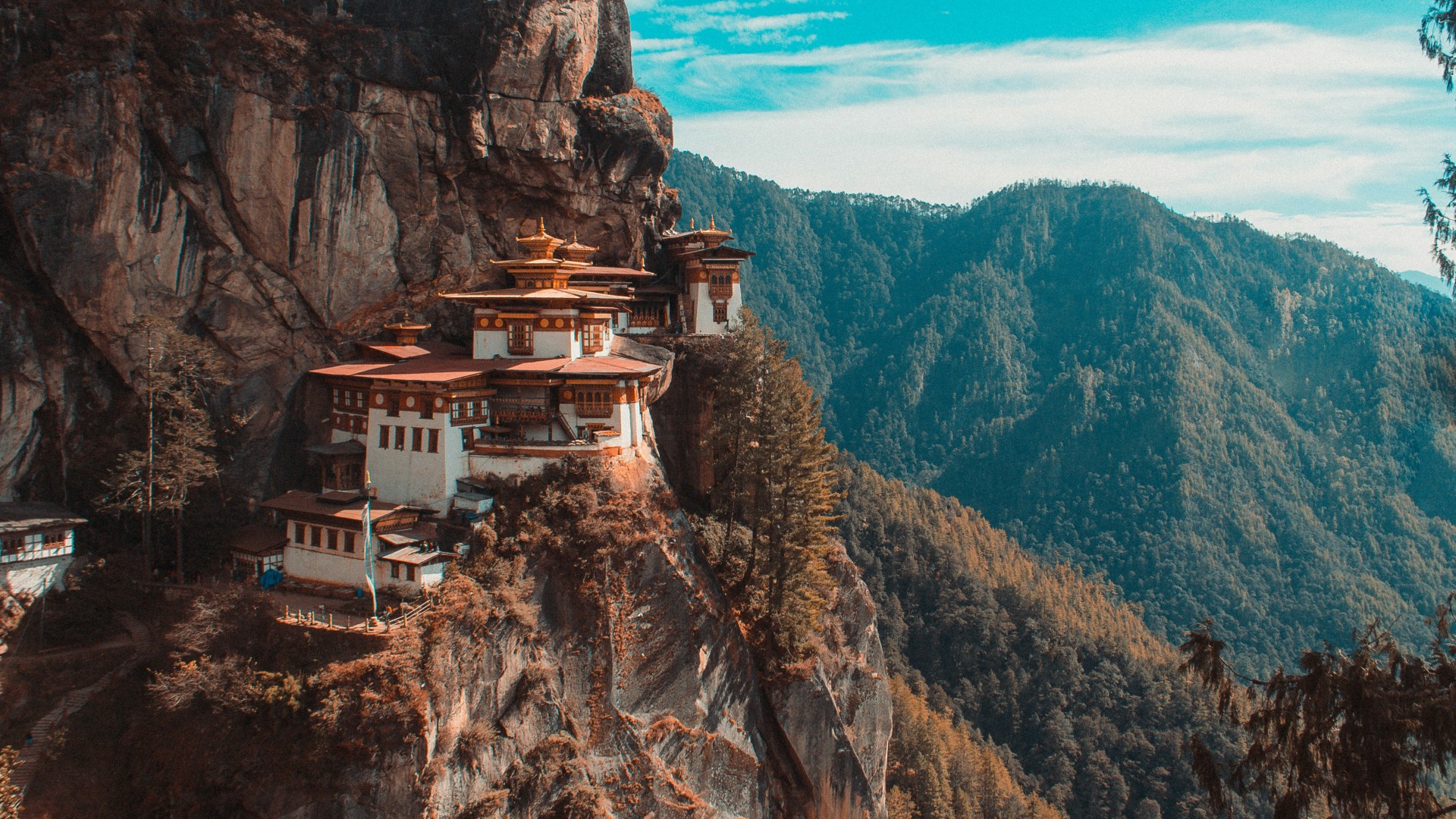 Enriching Bhutan (7 Nights 8 Days) Tour