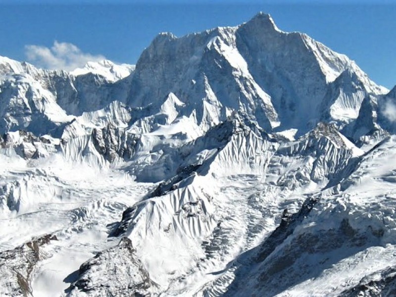 Mt. Kanchenjunga 8,565m. Climbing Expedition