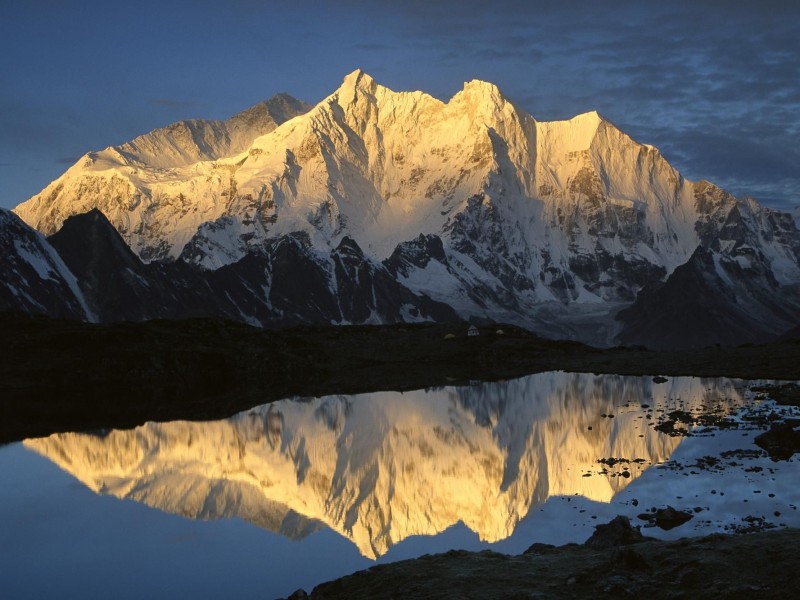 Gasherbrum II 8035m Climbing Expedition
