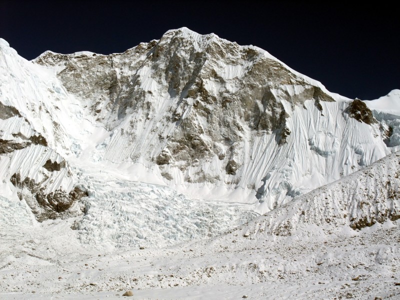 Baruntse 7,129m Climbing Expedition via Mera Peak 6,476