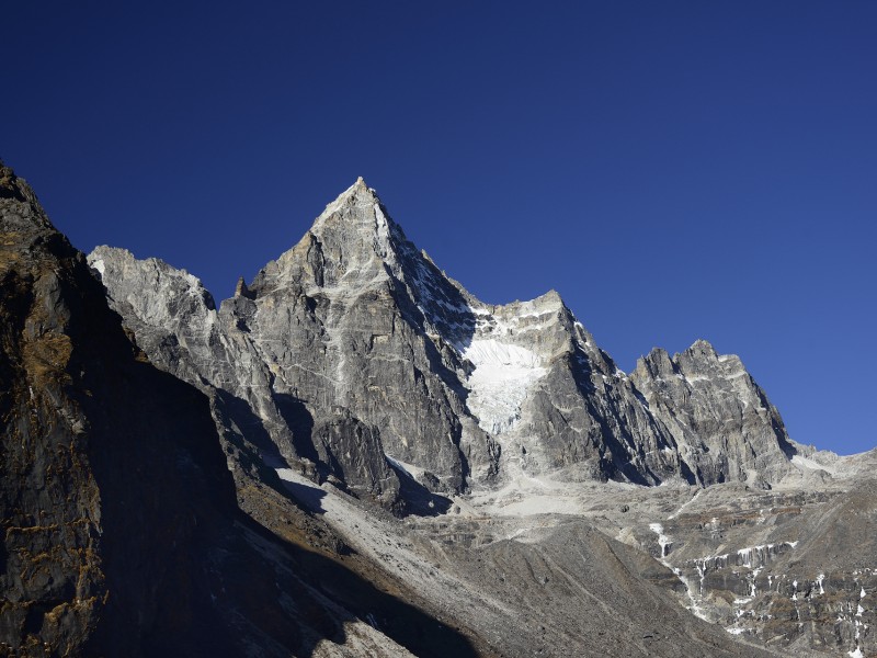 Kyojo Ri 6186 m Climbing Expedition